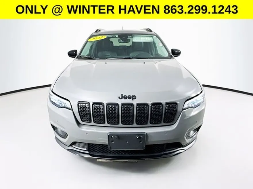 2023 Jeep Cherokee Altitude photo 1