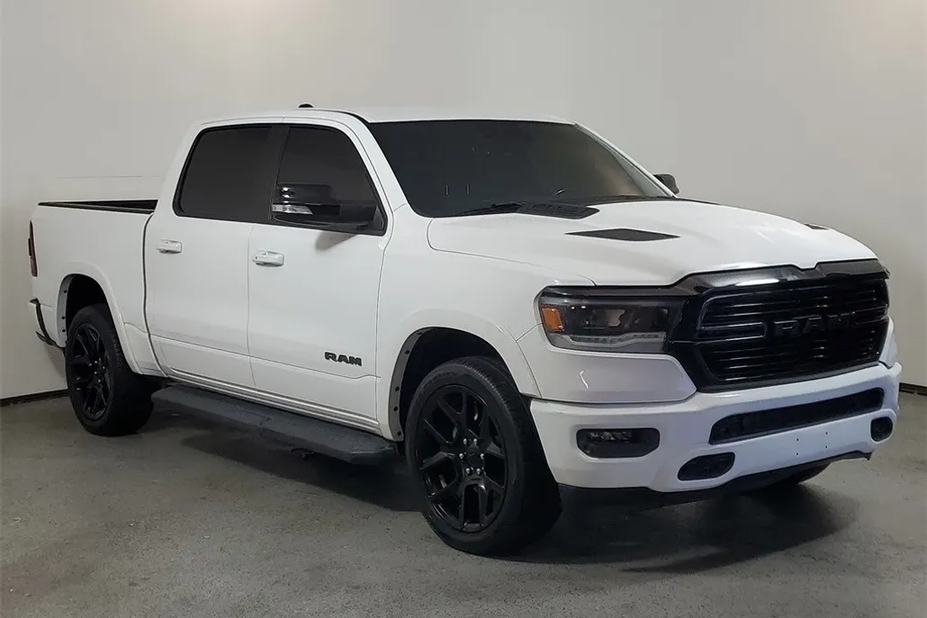 2021 Ram 1500 Laramie photo 1