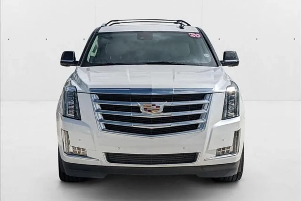 2020 Cadillac Escalade Luxury photo 1
