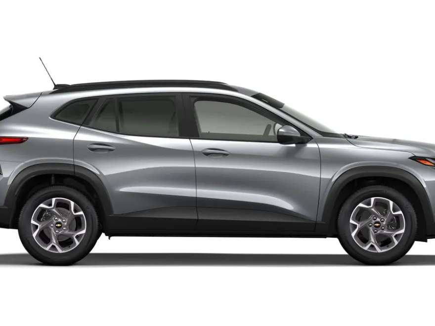 2026 Chevrolet Trax LT photo 1