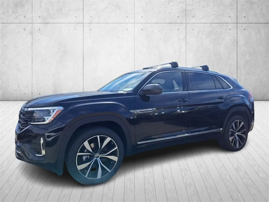 2026 Volkswagen Atlas Cross Sport SEL Premium R-Line photo 1