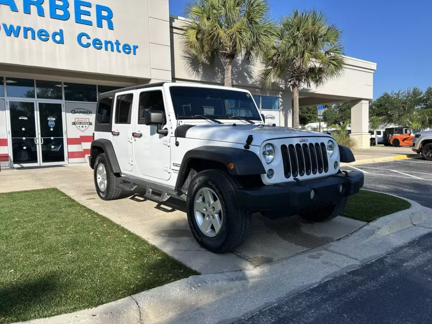 2018 Jeep Wrangler Unlimited Sport photo 1