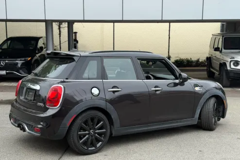 2016 Mini Cooper 4 Door Hardtop S photo 3