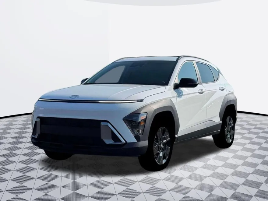 2026 Hyundai Kona SEL photo 1