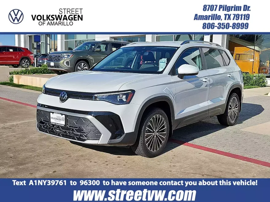 2025 Volkswagen Taos SE photo 1