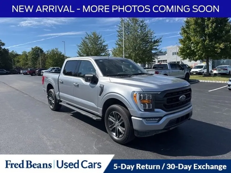 2023 Ford F-150 XLT photo 1