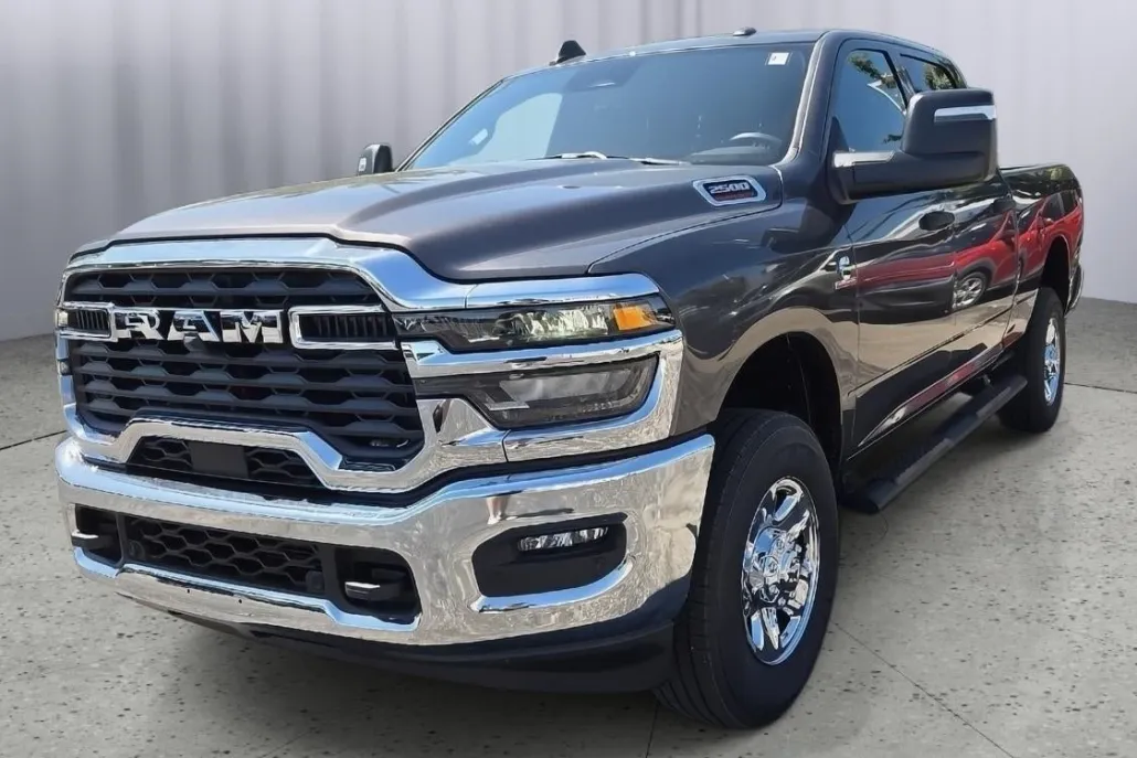 2025 Ram 2500 Tradesman photo 1