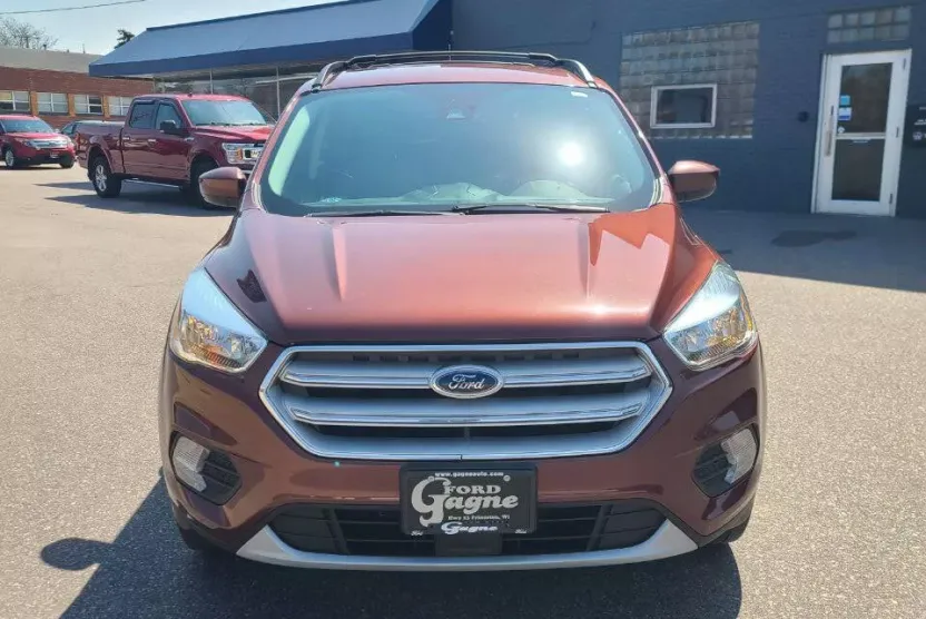 2018 Ford Escape SE photo 1