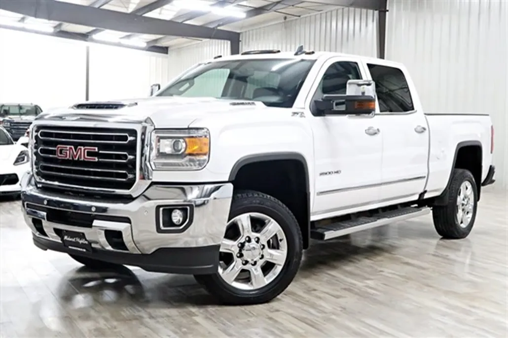 2019 Gmc Sierra SLT photo 1