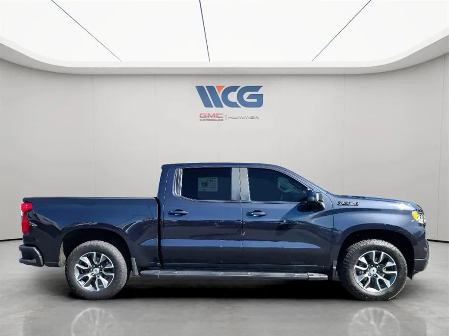 2023 Chevrolet Silverado 1500 RST photo 1