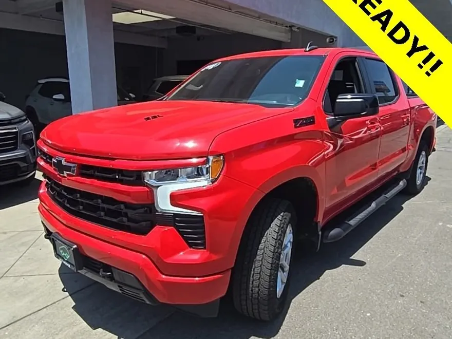 2023 Chevrolet Silverado 1500 RST photo 1