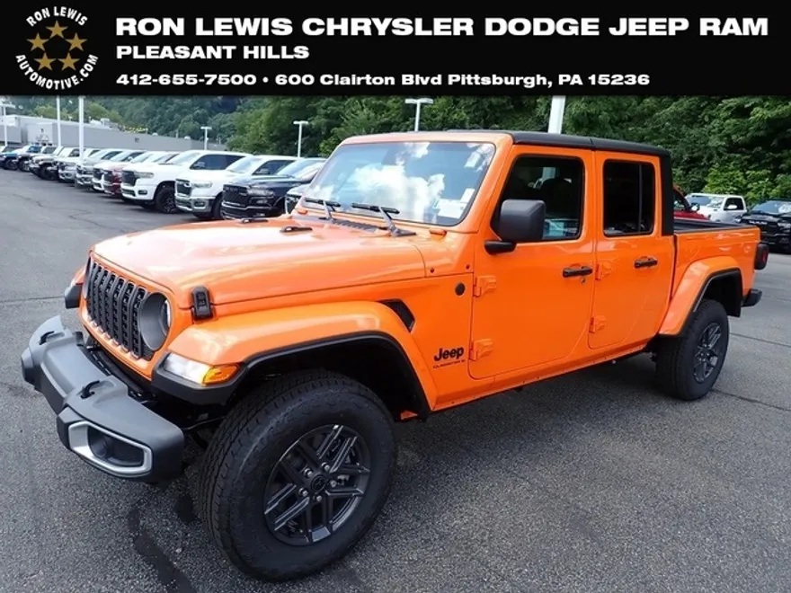 2025 Jeep Gladiator Sport S photo 1