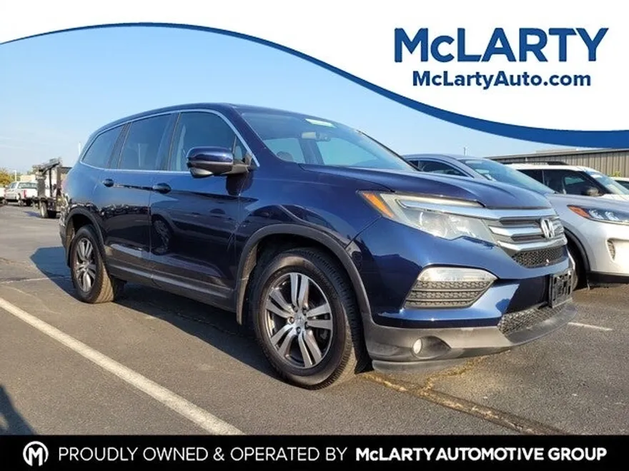 2017 Honda Pilot EX-L photo 1