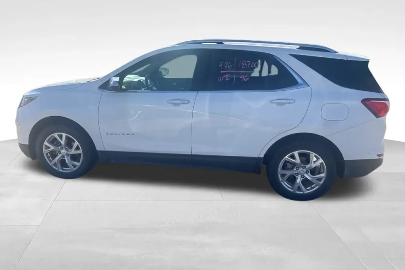 2019 Chevrolet Equinox Premier photo 1