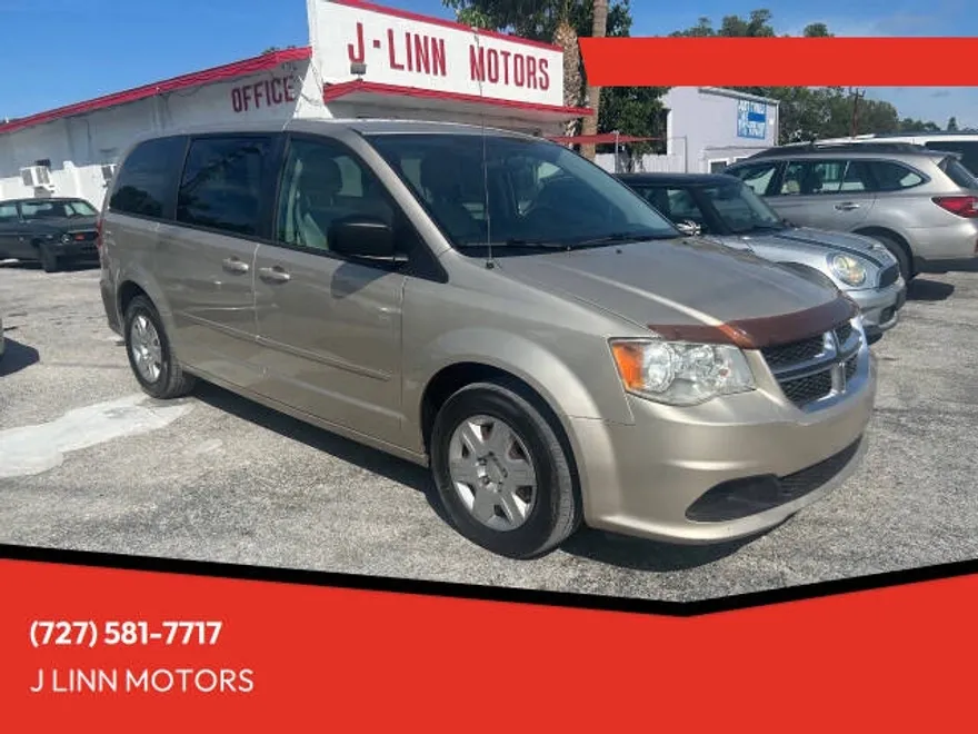 2012 Dodge Grand Caravan SE photo 1