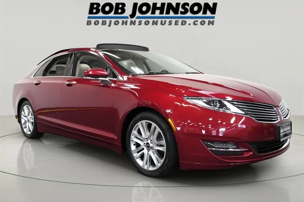 2016 Lincoln MKZ Base photo 1