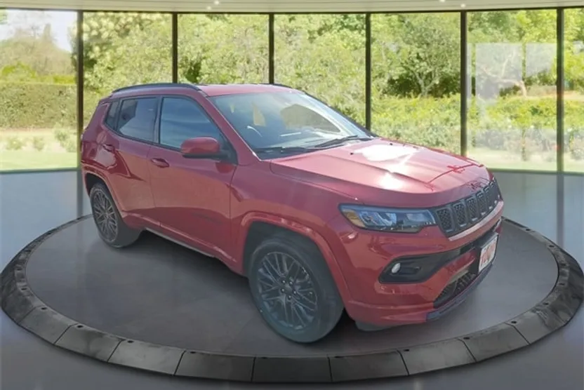 2023 Jeep Compass Red Edition photo 1