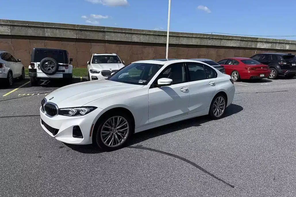 2023 Bmw 330i xDrive photo 1