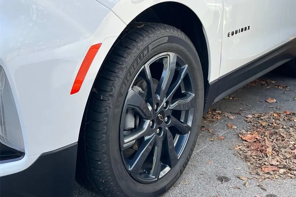 2022 Chevrolet Equinox RS photo 1