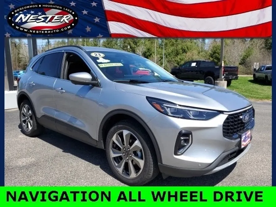 2023 Ford Escape Platinum photo 1