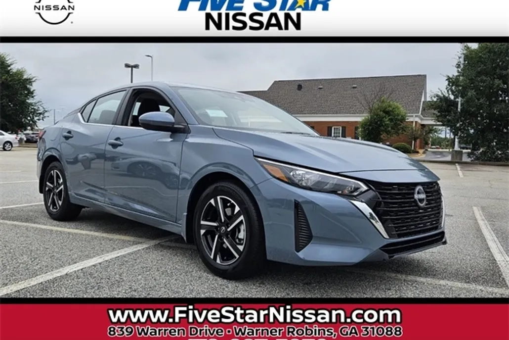 2025 Nissan Sentra SV photo 1