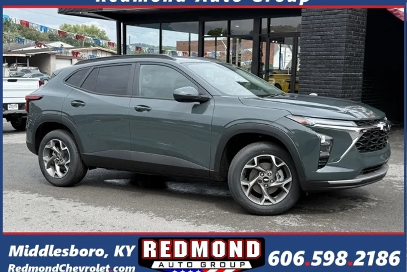 2026 Chevrolet Trax LT photo 1