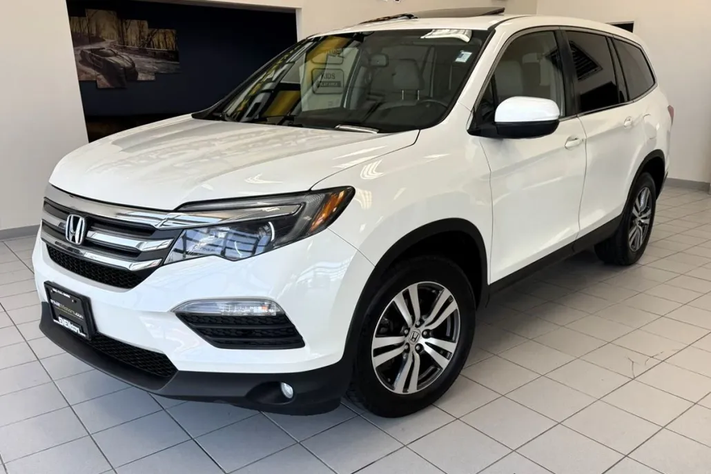 2016 Honda Pilot EX-L photo 1