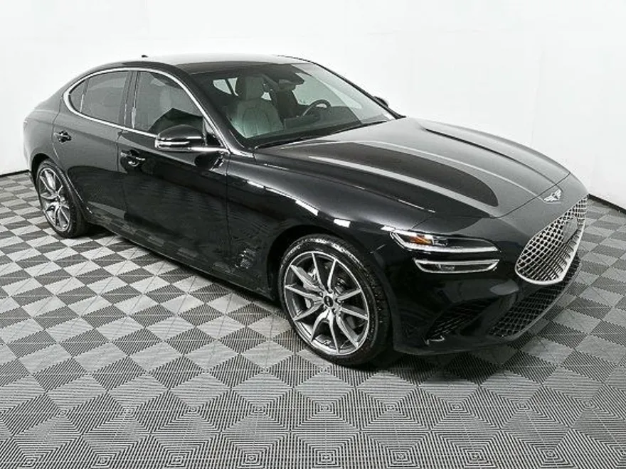 2025 Genesis G70 2.5T photo 1
