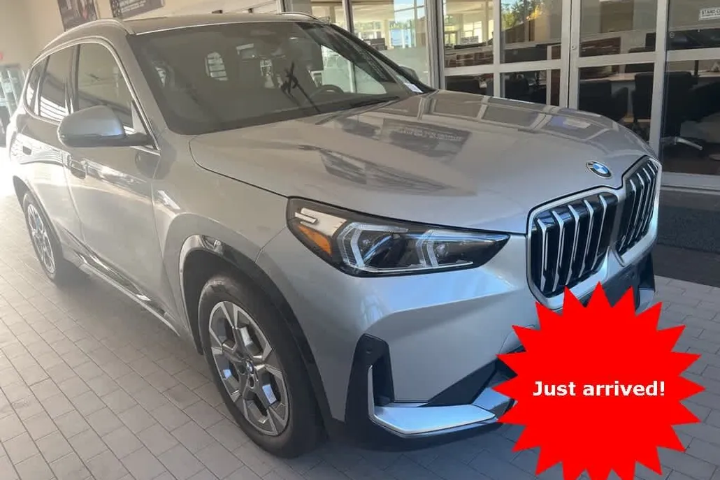 2025 Bmw X1 XDrive28i photo 1