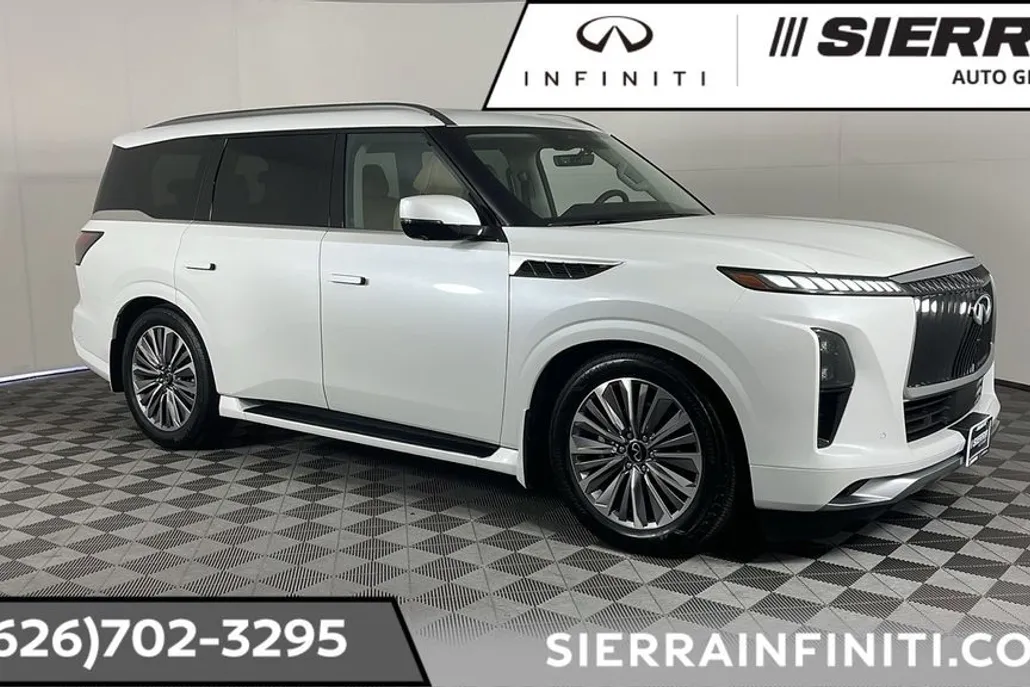 2025 Infiniti QX80 Luxe photo 1