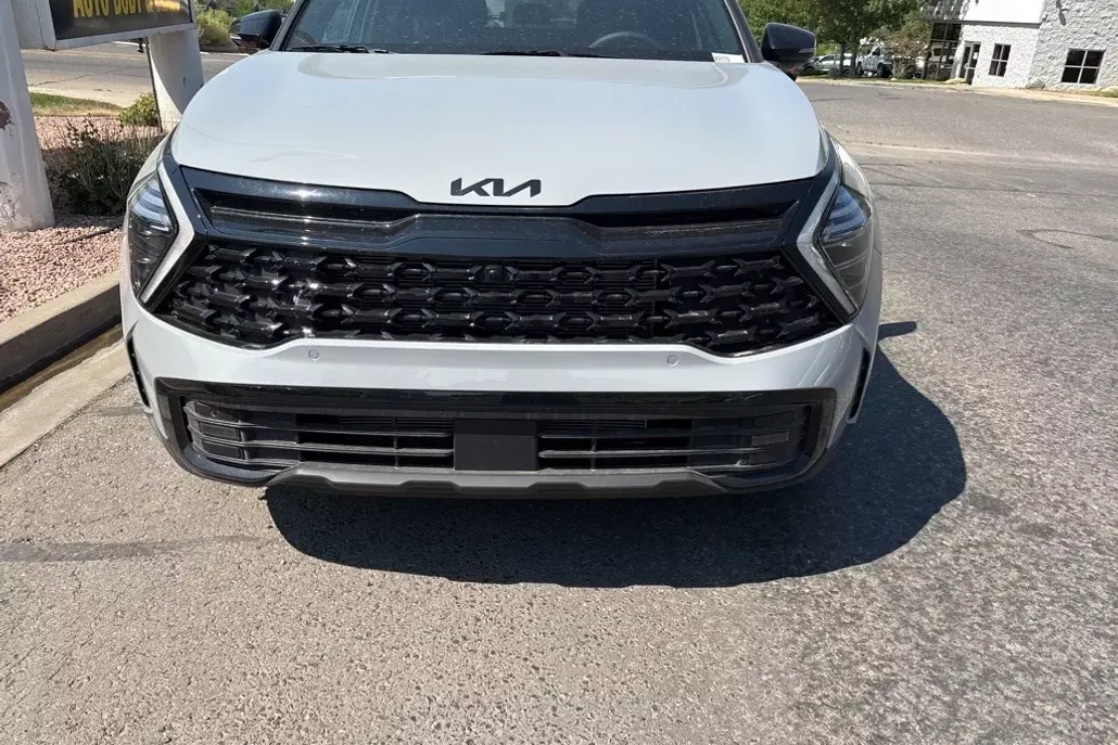 2025 Kia Sportage X-Pro Prestige photo 1