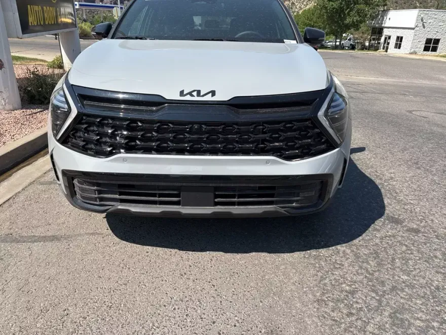 2025 Kia Sportage X-Pro Prestige photo 1