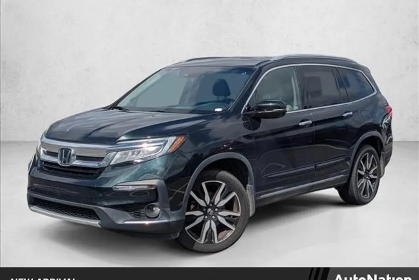2021 Honda Pilot Touring photo 1