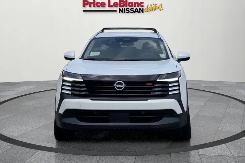 2025 Nissan Kicks SR photo 1