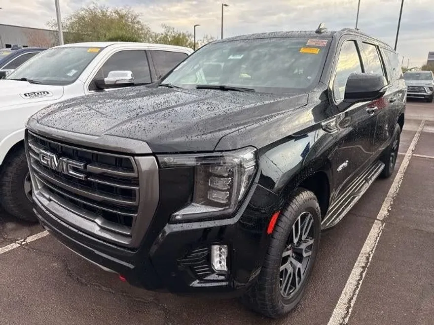 2021 Gmc Yukon XL AT4 photo 1