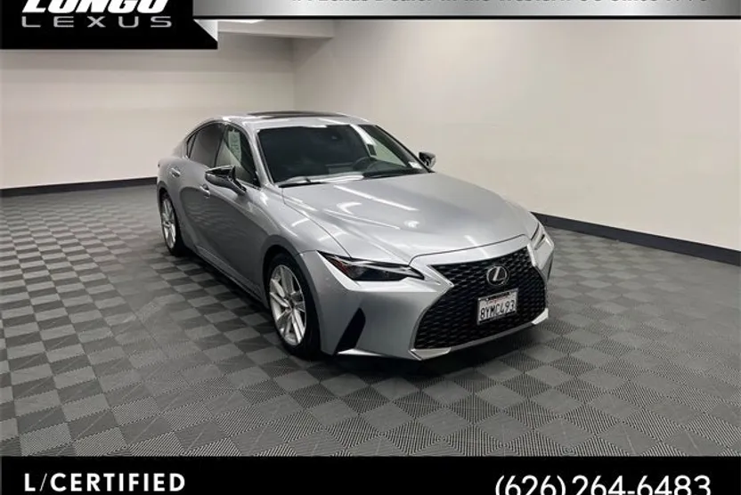 2021 Lexus IS 300 photo 1