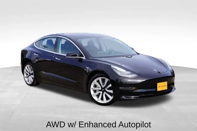 2020 Tesla Model 3 Long Range photo 1