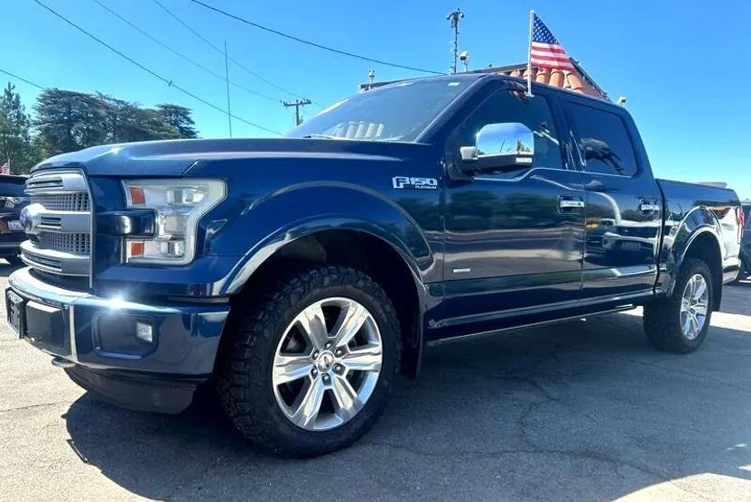 2015 Ford F-150 Platinum photo 1