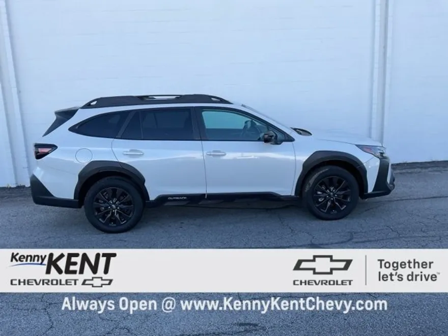 2024 Subaru Outback Onyx Edition photo 1