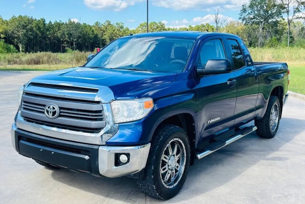 2014 Toyota Tundra SR5 photo 1