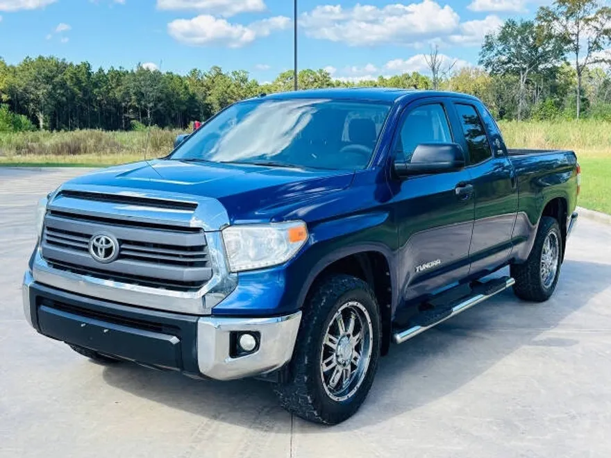 2014 Toyota Tundra SR5 photo 1