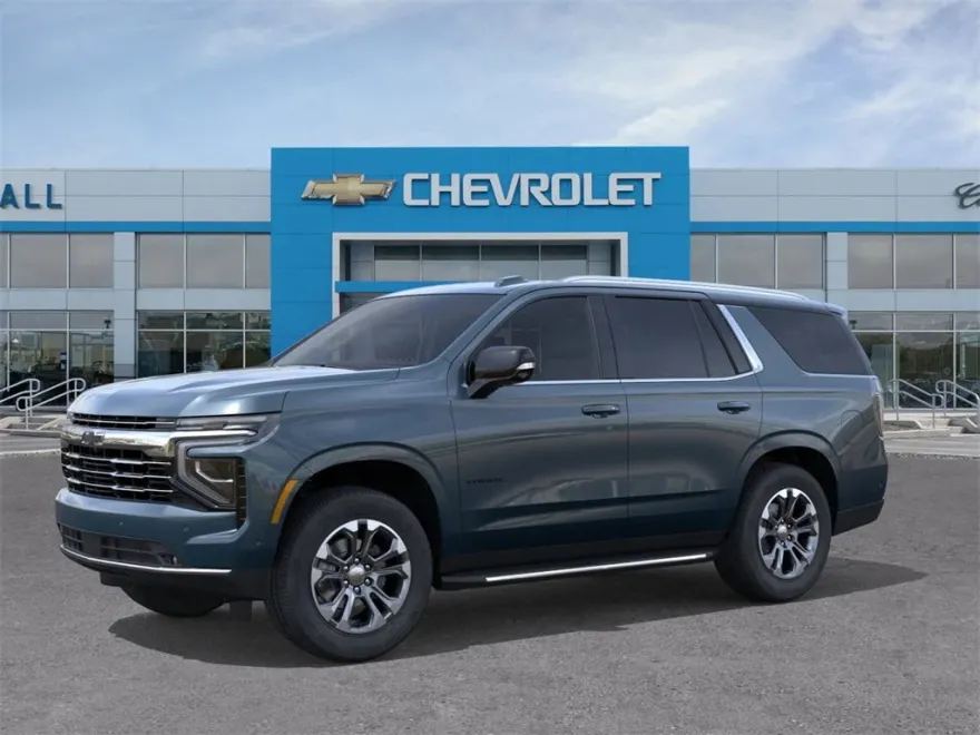 2025 Chevrolet Tahoe LT photo 1