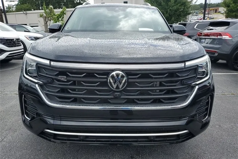2025 Volkswagen Atlas SEL Premium R-Line photo 1