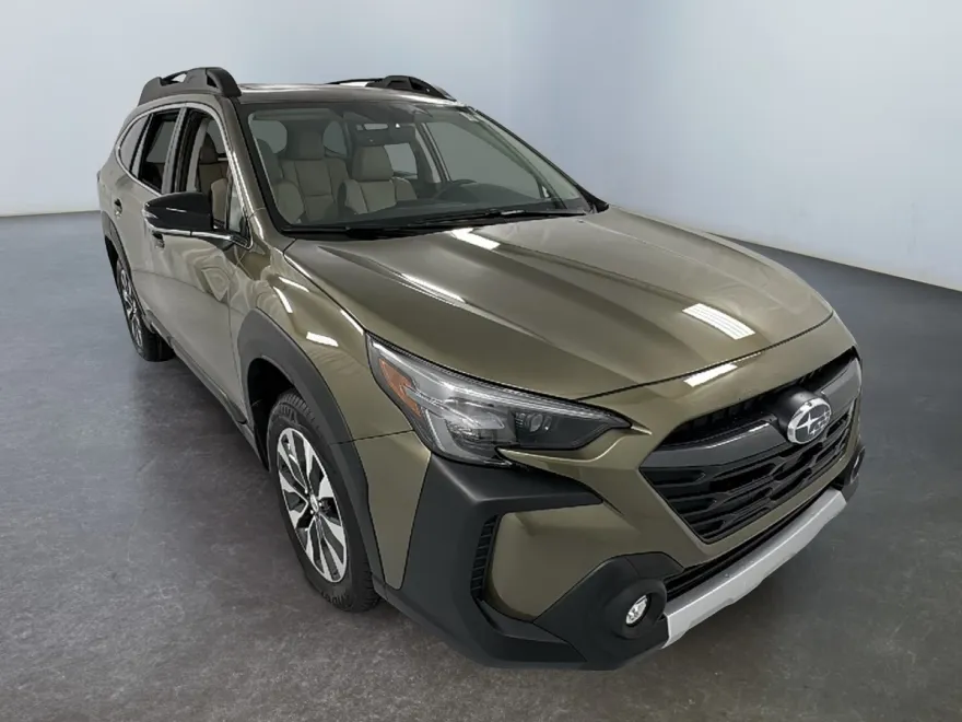 2025 Subaru Outback Limited photo 1