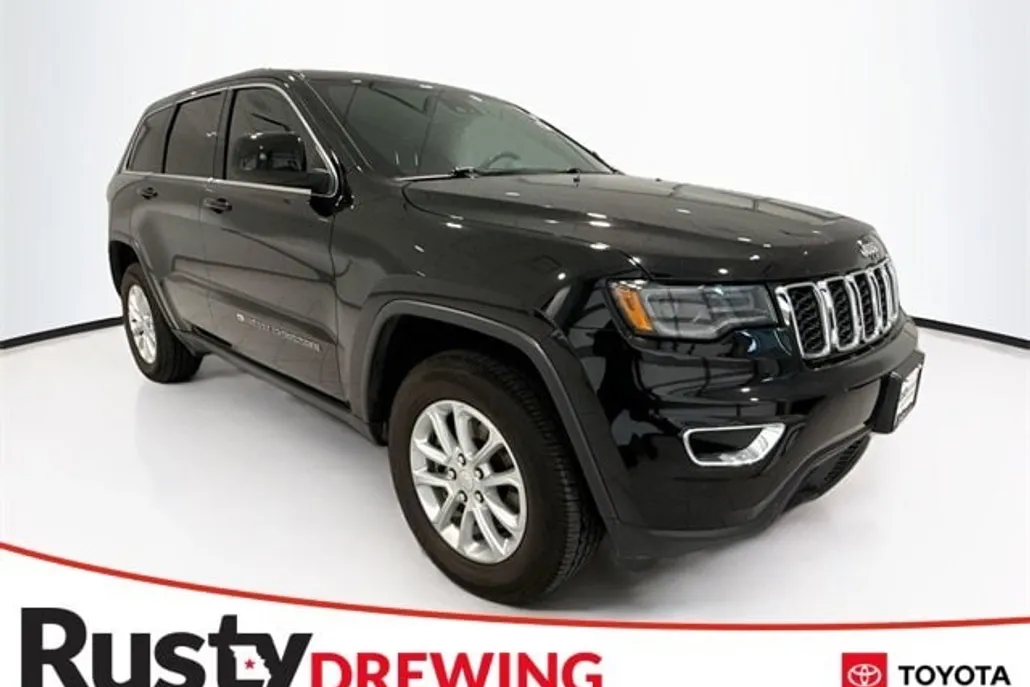 2022 Jeep Grand Cherokee Laredo photo 1