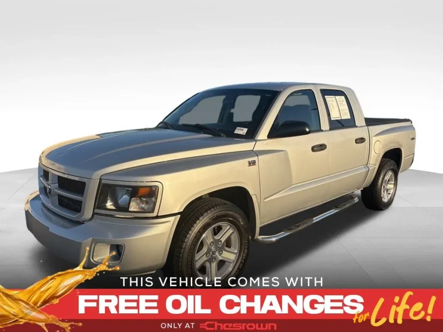 2011 Dodge Dakota SXT SLT photo 1