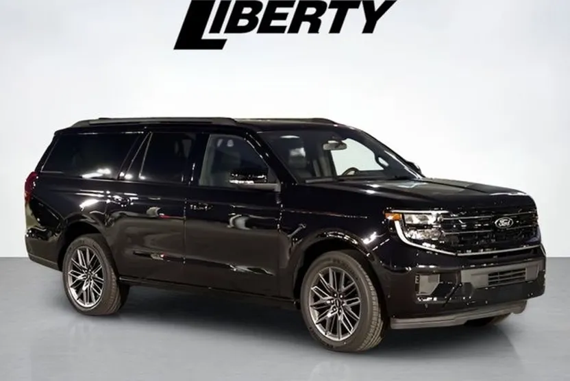 2025 Ford Expedition MAX Platinum photo 1