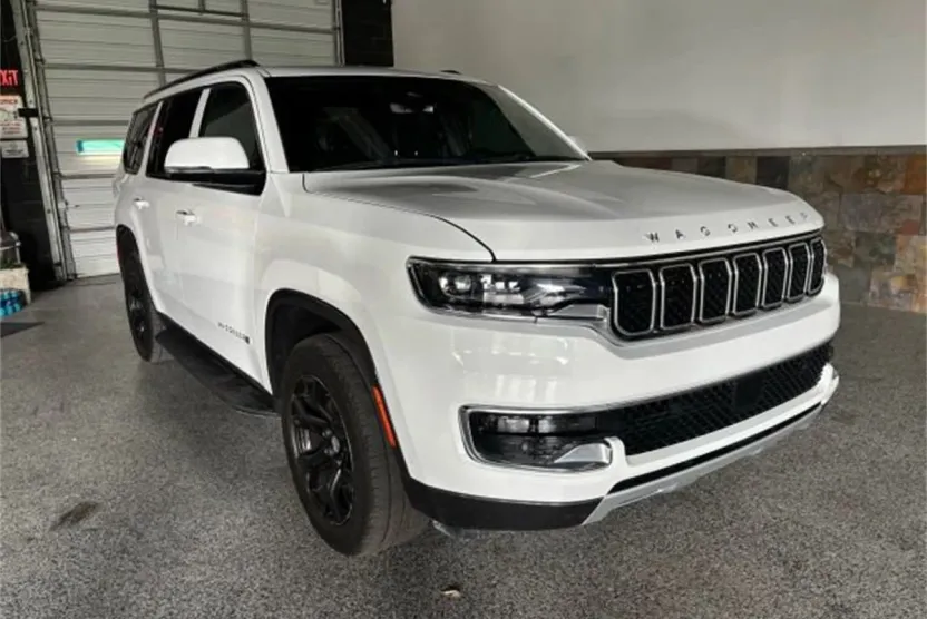 2022 Jeep Wagoneer Series II photo 1