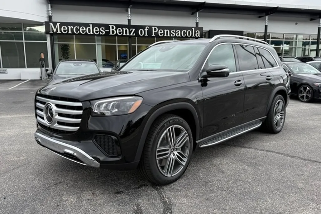 2025 Mercedes Benz GLS 450 4MATIC photo 1