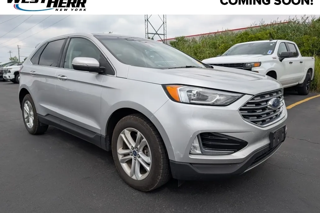2019 Ford Edge SEL photo 1